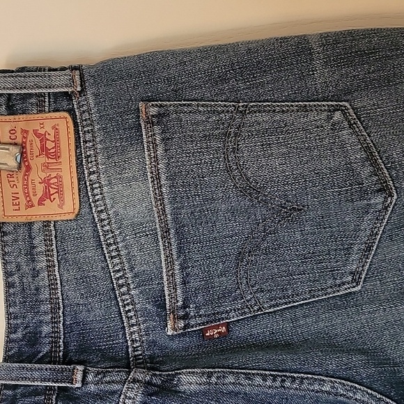 Levi's Denim Boyfriend Jeans, Size 28, EUC! - Picture 5 of 8